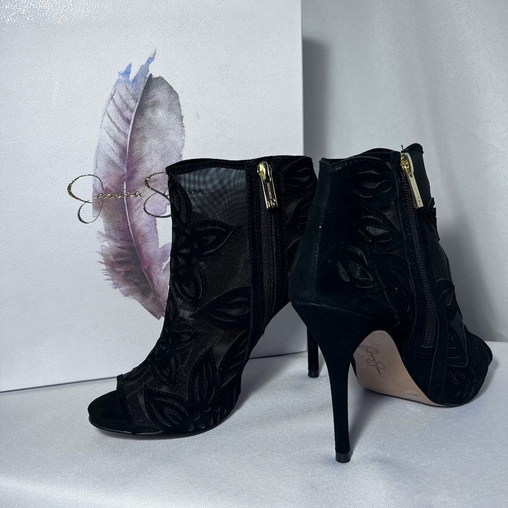 Jessica Simpson Lux Suede Black 6.5M heels